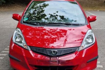 Honda Jazz 98.000 km 7.800 &euro; Leichlingen 42799