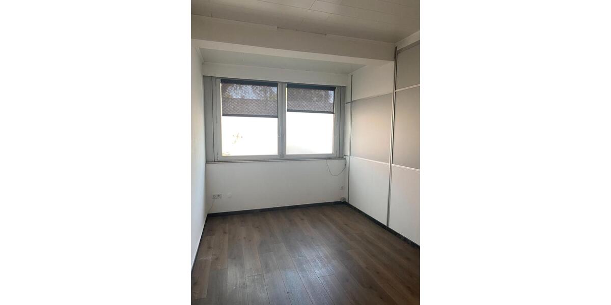 Hochparterre Krefeld Benrad - 2 Zimmer, 45 m&sup2;, 500&euro; | Angebot:27553918