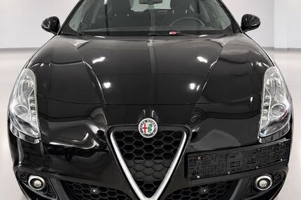 Alfa Romeo Giulietta 143.000 km 8.990 &euro; Düsseldorf 40599