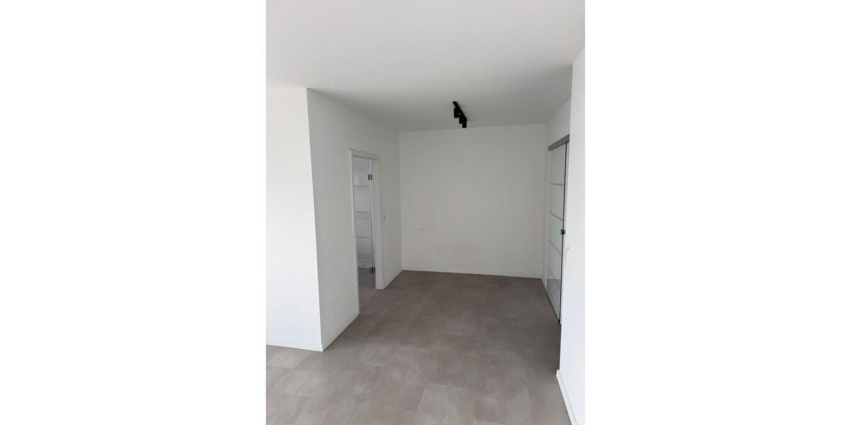 Etagenwohnung Monheim am Rhein - 3 Zimmer, 78 m&sup2;, 1.300&euro; | Angebot:27553794