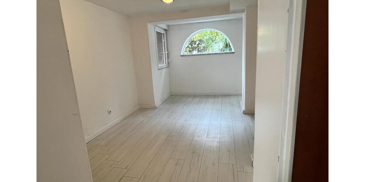 Etagenwohnung Duisburg Großenbaum - 3 Zimmer, 65 m&sup2;, 690&euro; | Angebot:27567691
