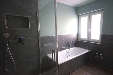Wohnung Krefeld Gartenstadt - 3.5 Zimmer, 106 m&sup2;, 339.000&euro; | Angebot:27175344