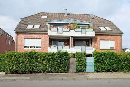 Wohnung Monheim am Rhein - 3 Zimmer, 84 m&sup2;, 1.120&euro; | Angebot:27512873
