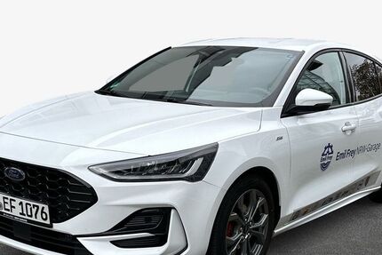Ford Focus 27.806 km 16.900 &euro; Düsseldorf 40233