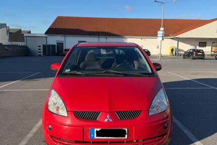 Mitsubishi Colt 111.000 km 2.399 &euro; Velbert 42551