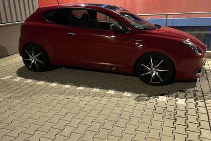 Alfa Romeo MiTo 41.800 km 14.900 &euro; Hilden 40724