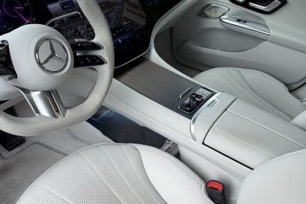 Mercedes-Benz EQE 37.500 km 64.900 &euro; Willich 47877
