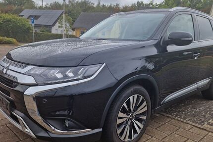 Mitsubishi Outlander 87.500 km 17.450 &euro; Viersen 41748