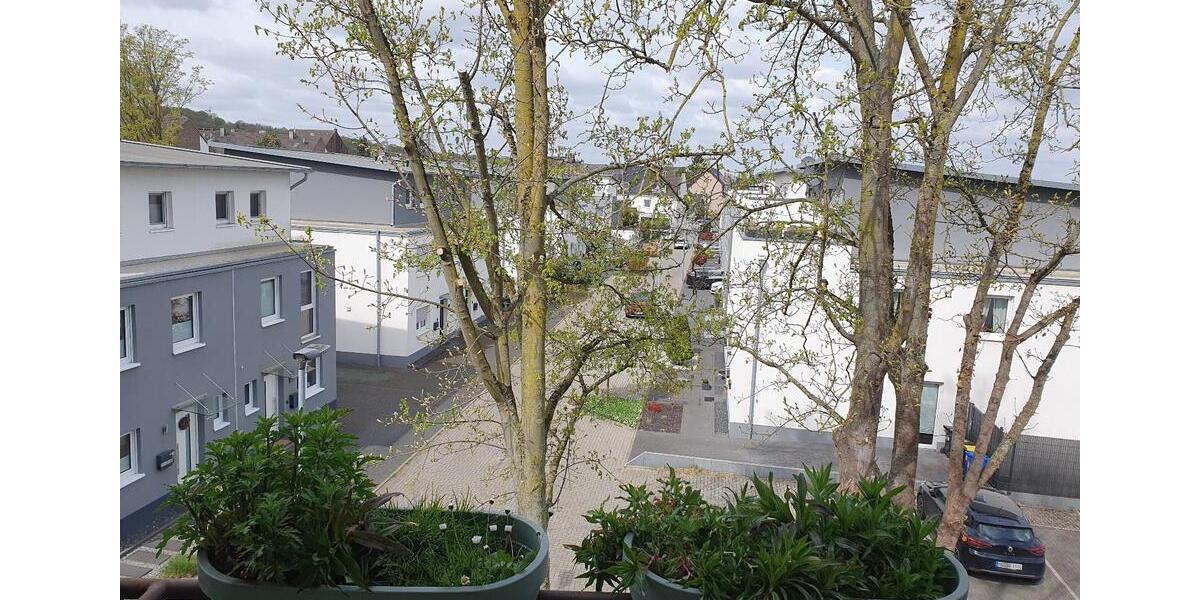 Etagenwohnung Mönchengladbach Ost - 4 Zimmer, 76 m&sup2;, 129.000&euro; | Angebot:27513356