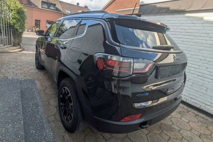 Jeep Compass 44.700 km 22.500 &euro; Willich 47877