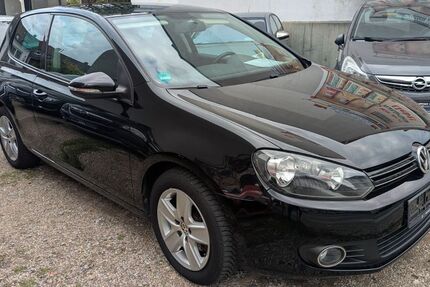 VW Golf 89.350 km 4.999 &euro; Mülheim-Ruhr 45473