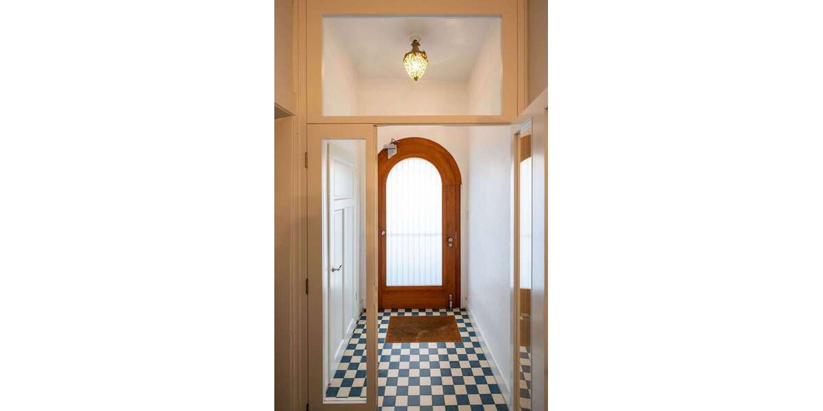 Einfamilienhaus Df.-Grafenberg Grafenberg - 11 Zimmer, 360 m&sup2;, 2.985.000&euro; | Angebot:27455133