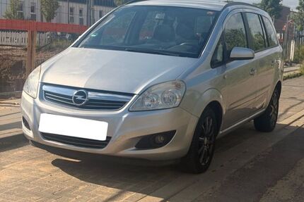 Opel Zafira 191.000 km 2.700 &euro; Mönchengladbach 41236