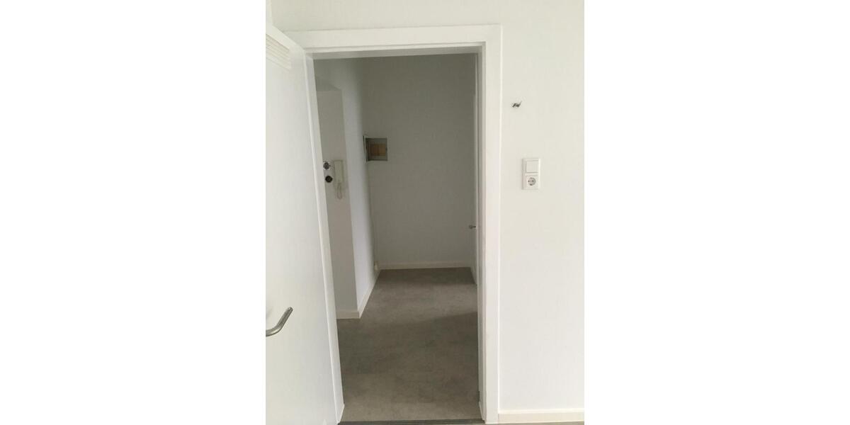 Etagenwohnung Düsseldorf Stadtbezirk 8 - 2 Zimmer, 43 m&sup2;, 785&euro; | Angebot:27554919
