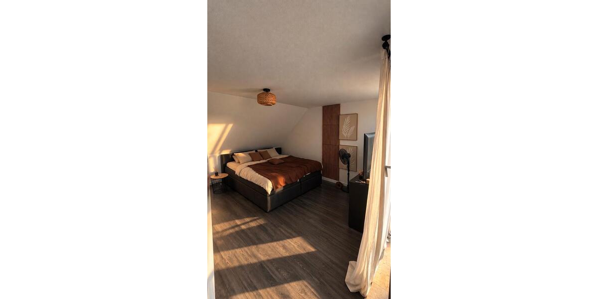 Dachgeschoßwohnung Mönchengladbach Nord - 3 Zimmer, 98 m&sup2;, 269.000&euro; | Angebot:27496405