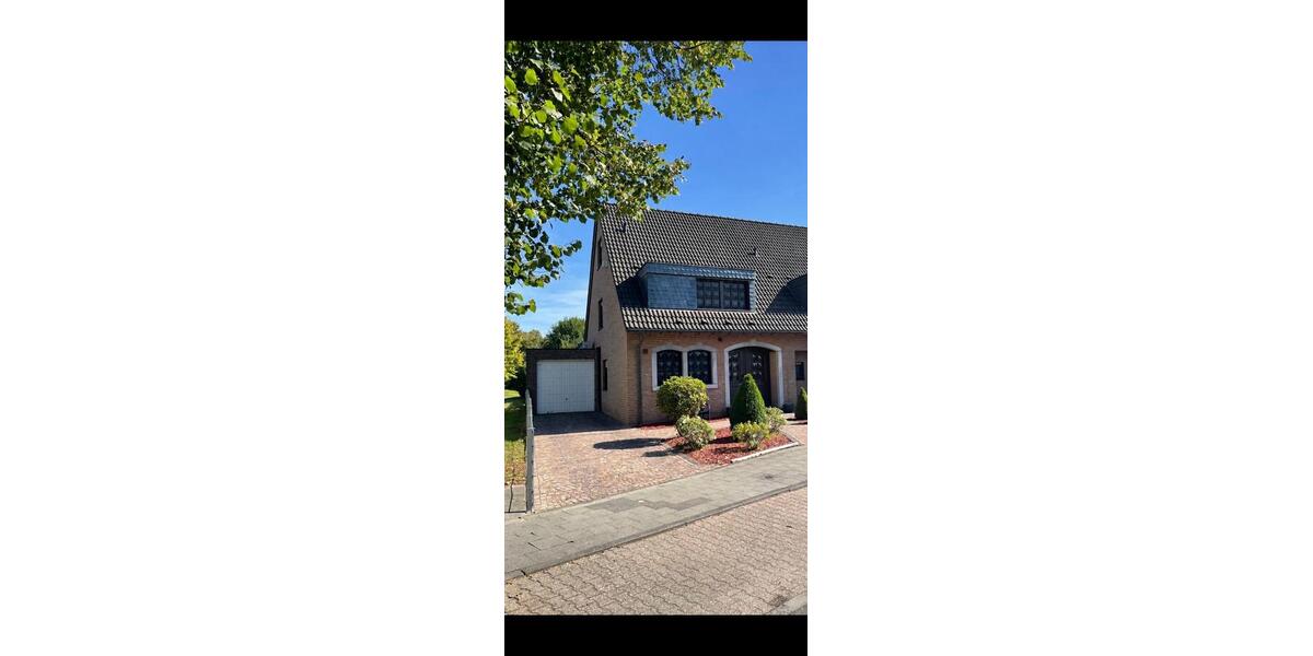 Doppelhaushälfte Mönchengladbach Ost - 4 Zimmer, 130 m&sup2;, 549.000&euro; | Angebot:27537387