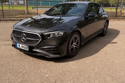 Mercedes-Benz E 220 64.000 km 43.890 &euro; Düsseldorf 40231