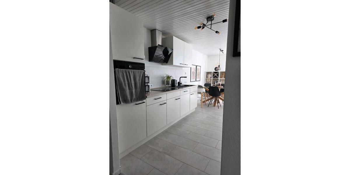 Dachgeschoßwohnung Wülfrath - 3 Zimmer, 79 m&sup2;, 244.000&euro; | Angebot:27514305