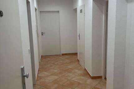Wohnung Erkrath-Hochdahl Hochdahl - 3 Zimmer, 76 m&sup2;, 185.000&euro; | Angebot:27477002
