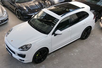 Porsche Cayenne 146.546 km 27.990 &euro; Düsseldorf 40237