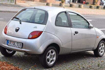 Ford Ka/Ka+ 88.000 km 2.500 &euro; Krefeld 47803