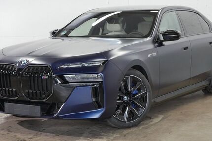 BMW i7 2.454 km 138.870 &euro; Mülheim 45472