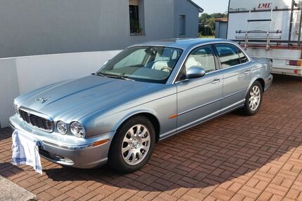 Jaguar XJ8 233.500 km 13.500 &euro; Mülheim 45475