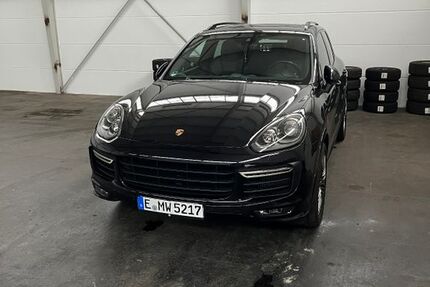 Porsche Cayenne 96.000 km 39.750 &euro; Duisburg 47239