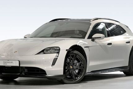 Porsche Taycan 43.560 km 86.900 &euro; Düsseldorf 40468