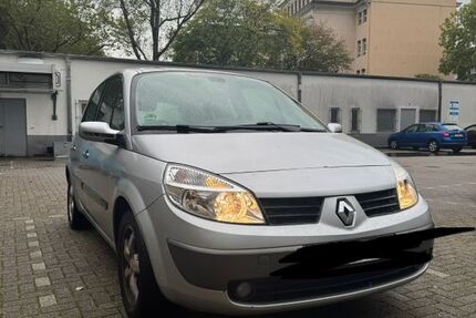 Renault Scenic 209.000 km 2.350 &euro; Düsseldorf 40470
