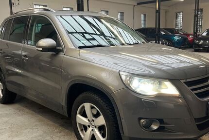 VW Tiguan 132.600 km 4.870 &euro; Velbert 42551