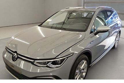 VW Golf 77.184 km 27.380 &euro; Krefeld 47805