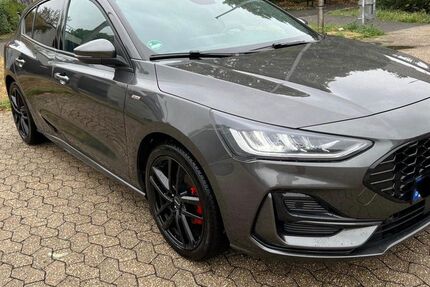 Ford Focus 42.000 km 20.400 &euro; Bergheim 50127