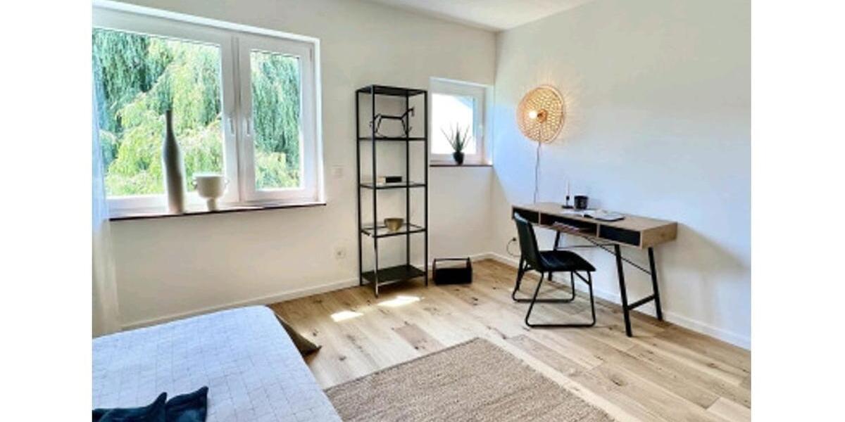 Etagenwohnung Düsseldorf Stadtbezirk 5 - 4 Zimmer, 100 m&sup2;, 2.020&euro; | Angebot:27532811