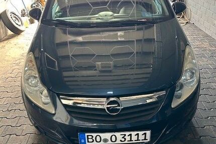 Opel Corsa 205.930 km 2.100 &euro; Mönchengladbach 41063