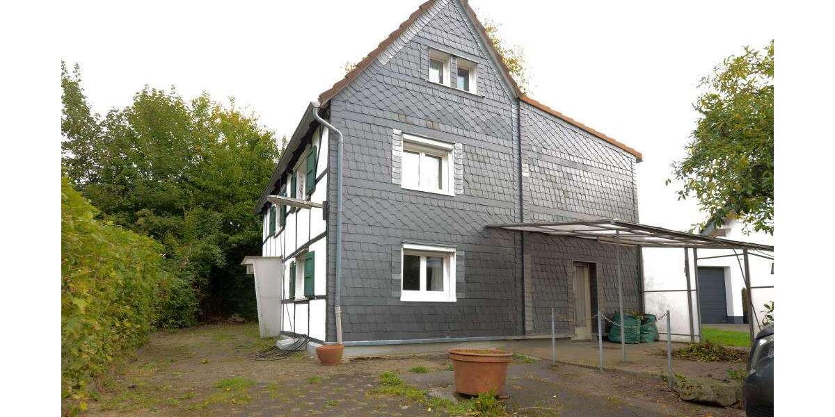Einfamilienhaus Leverkusen (Bergisch Neukirchen) Bergisch Neukirchen - 8 Zimmer, 133 m&sup2;, 299.000&euro; | Angebot:22980854