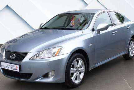 Lexus IS 220d 116.276 km 8.990 &euro; Düsseldorf 40231