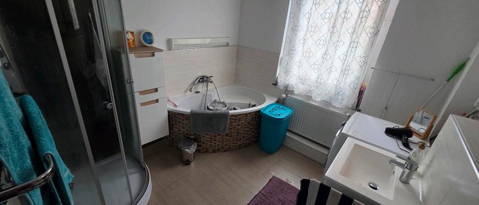 Etagenwohnung Solingen Höhscheid - 3.5 Zimmer, 78 m&sup2;, 145.000&euro; | Angebot:27425720