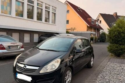 Opel Corsa 103.000 km 2.600 &euro; Duisburg 47137