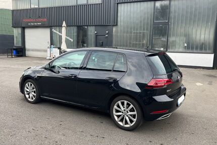 VW Golf 170.000 km 12.500 &euro; Duisburg 47166