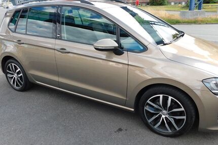 VW Golf 137.400 km 10.699 &euro; Mülheim 45473