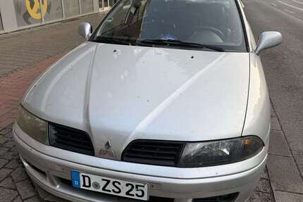Mitsubishi Carisma 187.420 km 1.600 &euro; Düsseldorf, Stadt 40468