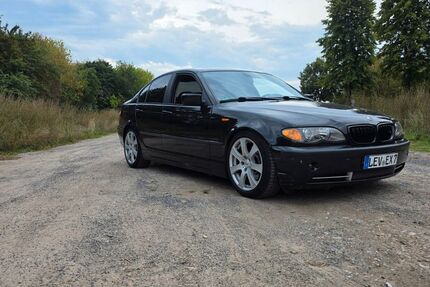 BMW 330 293.000 km 3.500 &euro; Leverkusen 51373