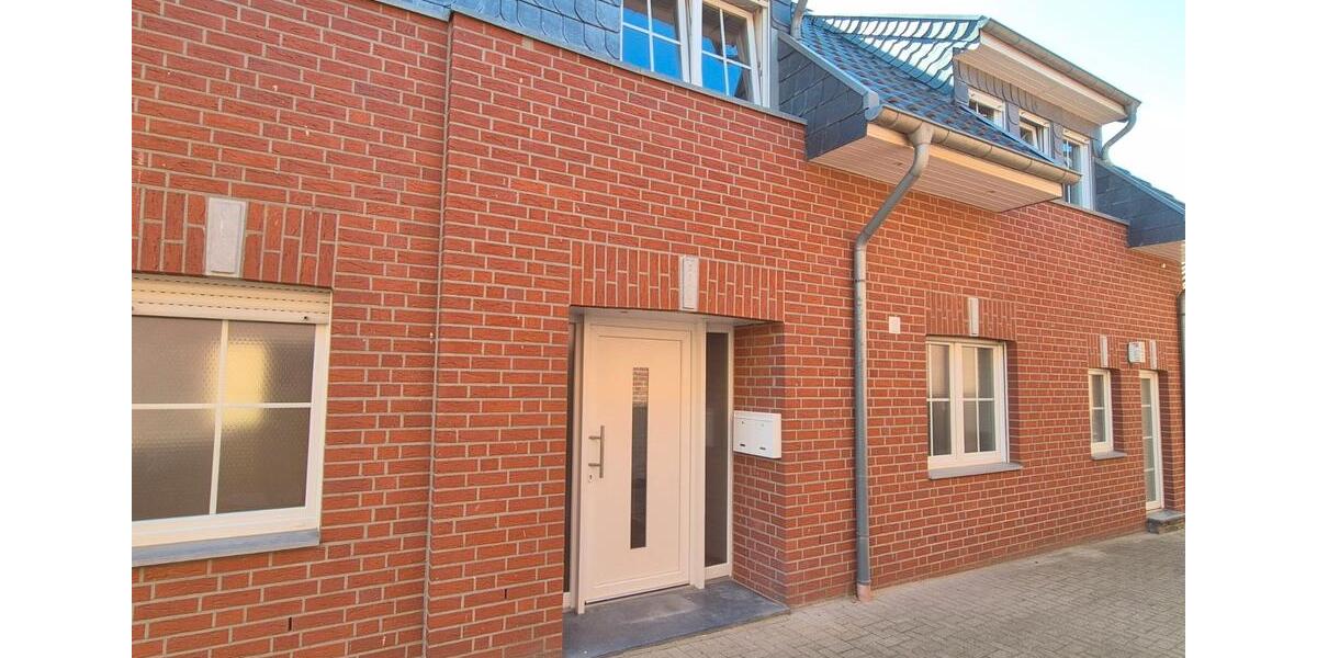 Etagenwohnung Wegberg - 4 Zimmer, 165 m&sup2;, 1.350&euro; | Angebot:27532813