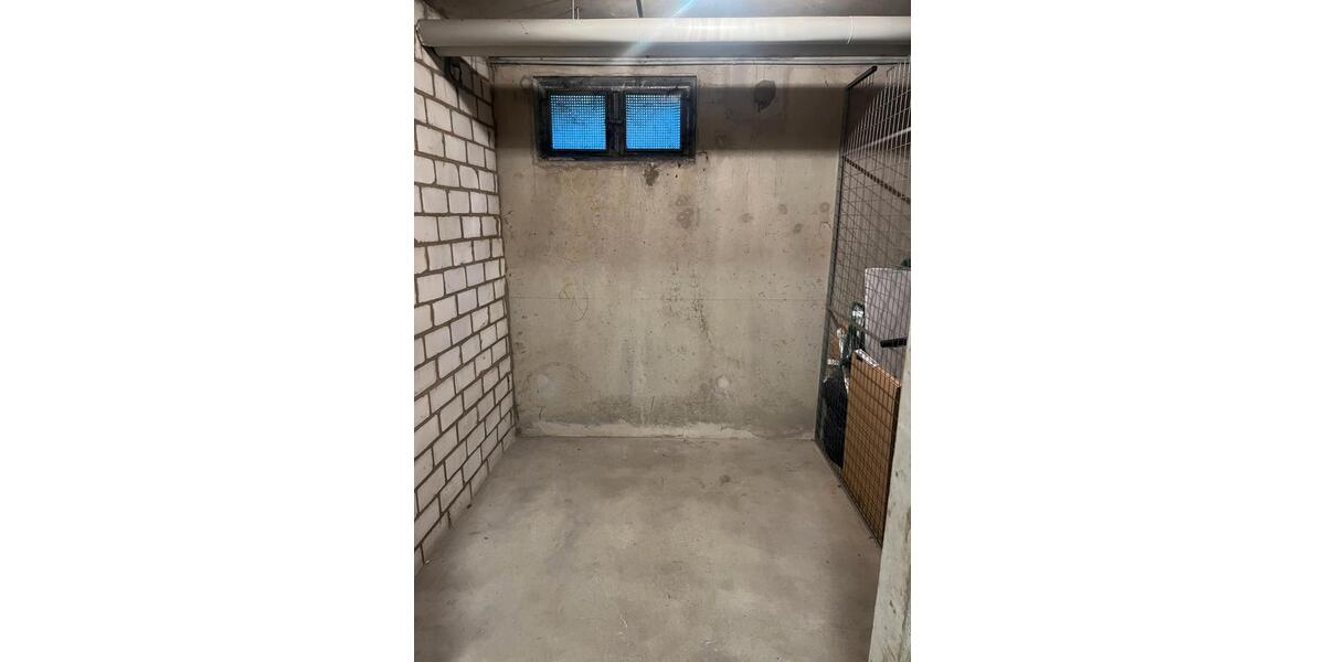 Etagenwohnung Düsseldorf Stadtbezirk 6 - 1.5 Zimmer, 37 m&sup2;, 555&euro; | Angebot:27544169