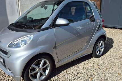 Smart forTwo 31.635 km 6.890 &euro; Bergheim 50126