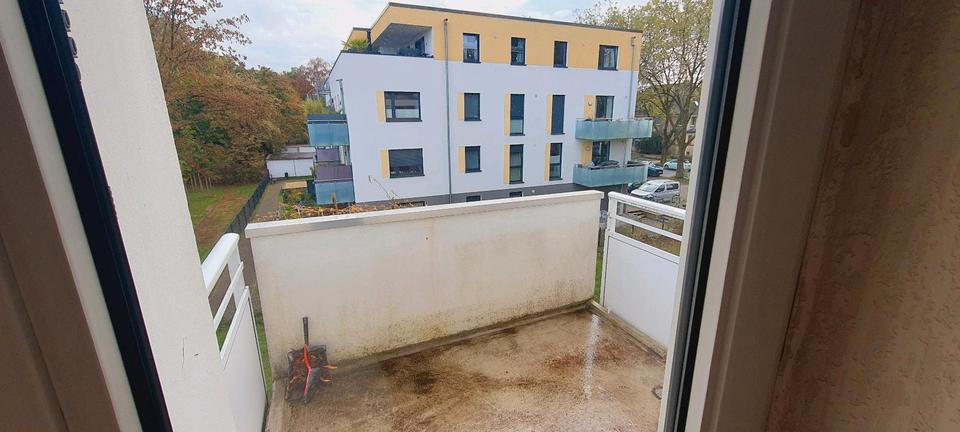 Etagenwohnung Duisburg Großenbaum - 3 Zimmer, 68 m&sup2;, 980&euro; | Angebot:27535704