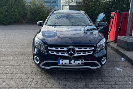 Mercedes-Benz 200 173.000 km 16.000 &euro; Moers 47445