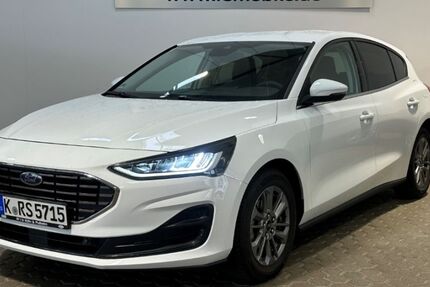 Ford Focus 22.000 km 16.980 &euro; Pulheim 50259