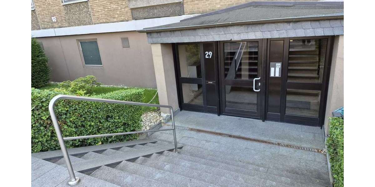 Etagenwohnung Düsseldorf Stadtbezirk 10 - 3 Zimmer, 81 m&sup2;, 189.000&euro; | Angebot:27143726